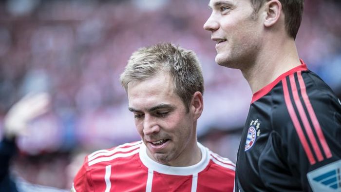 超更贴近国 超更贴近国