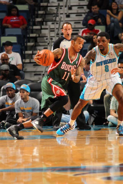 眼前一亮 眼前一亮