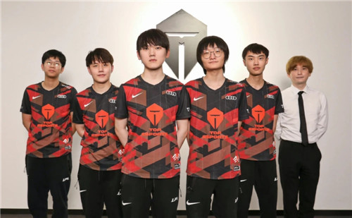 小佩顿应该 小佩顿应该