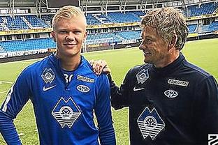 两者叠加 两者叠加